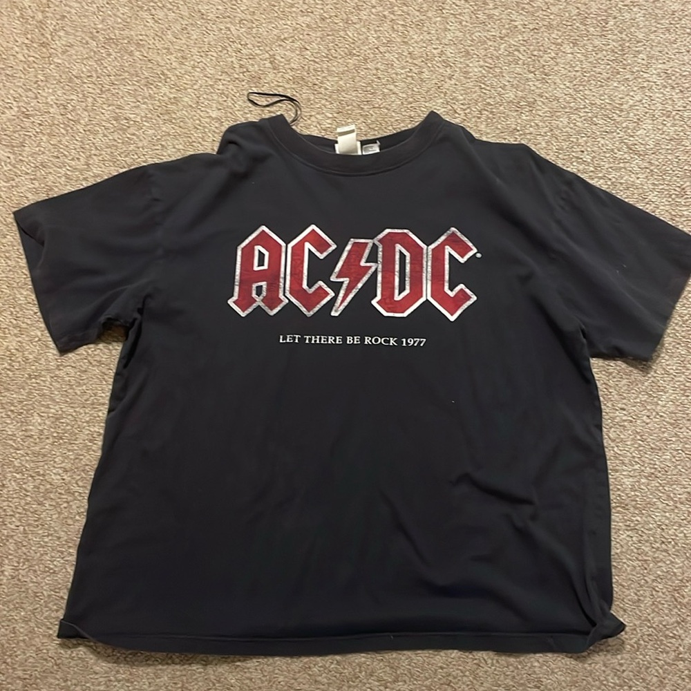 H&M ACDC T-shirt size medium